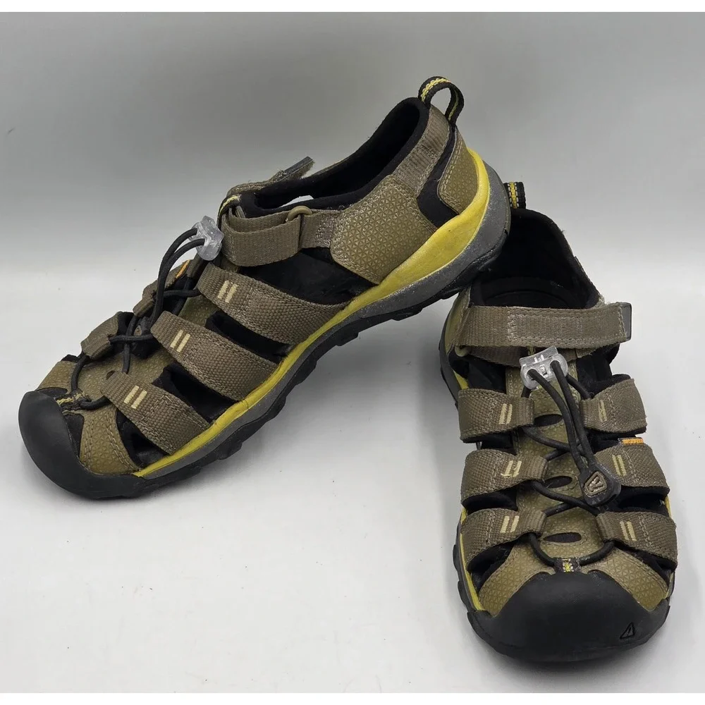 KEEN Newport Kids Size 3 Big Kids Green Water Sandals Closed Toe